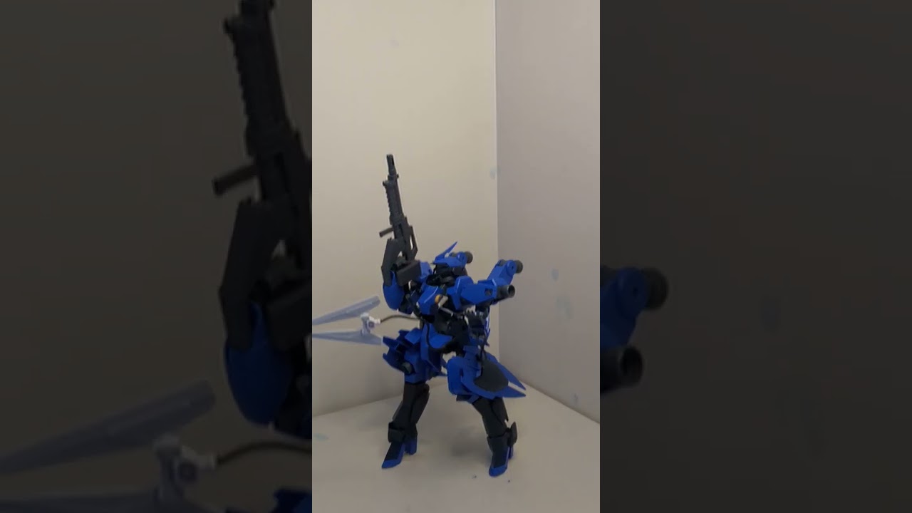 Aile Strike Gundam.