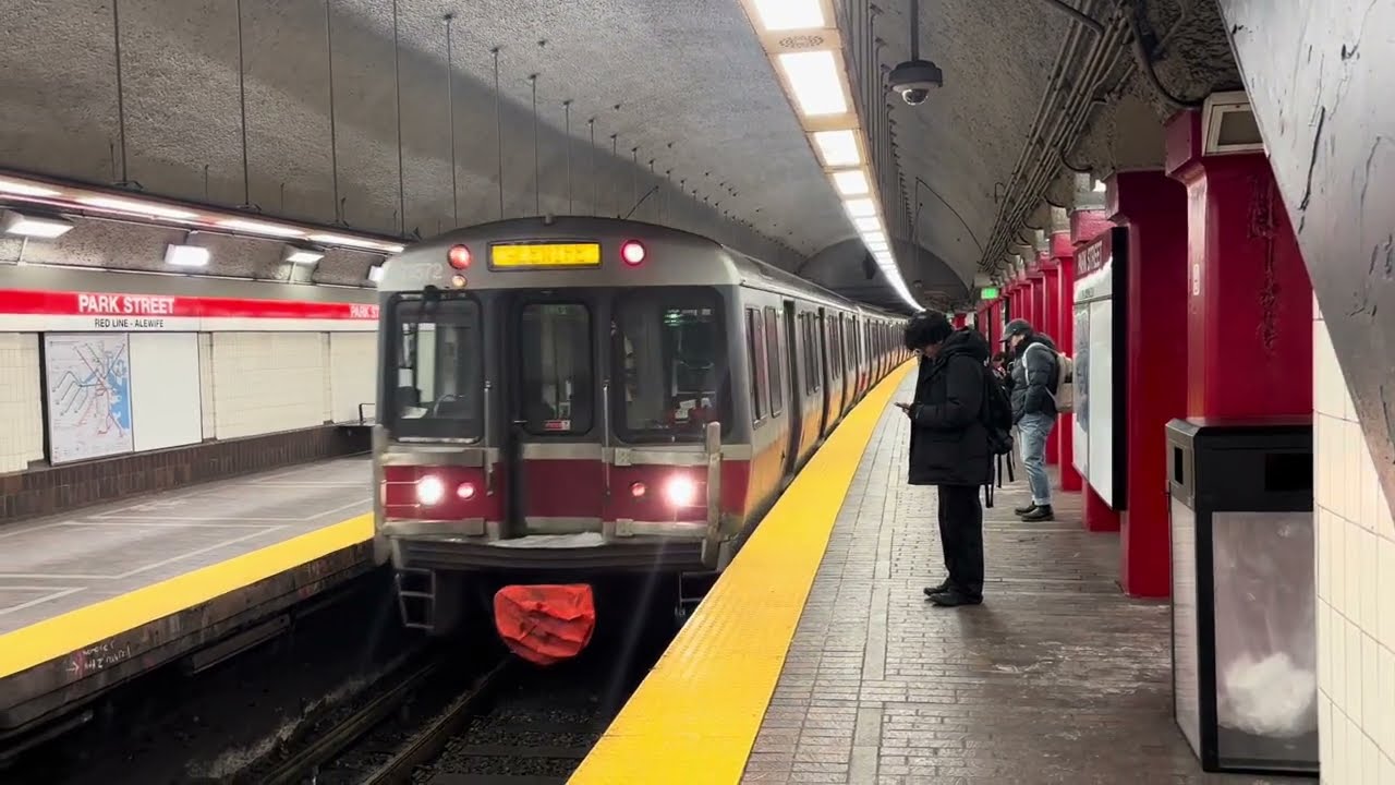  Red line trains at park street 
