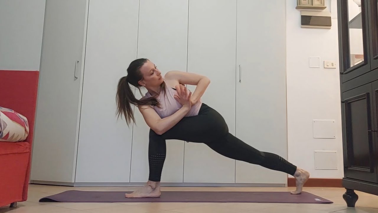 Yoga detox - 25 minuti per ripartire.