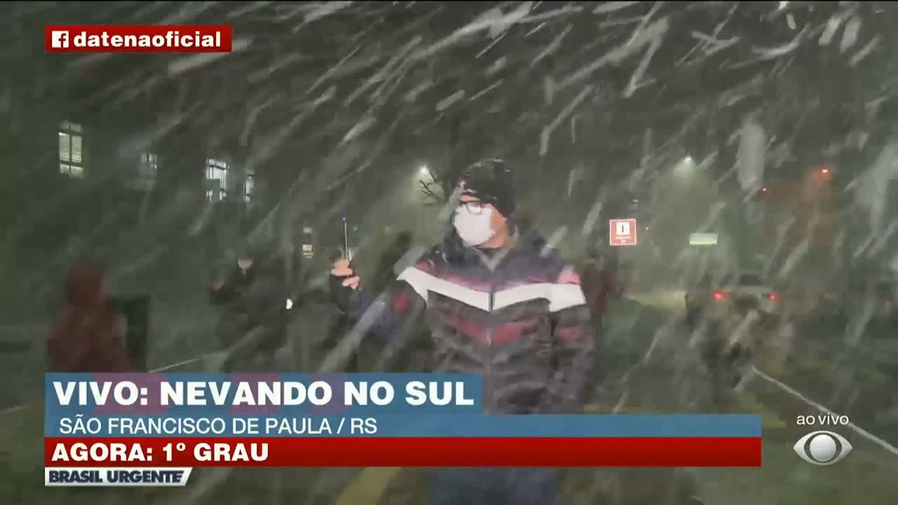 DATENA SE ASSUSTA COM NEVE AO VIVO NO BRASIL | BRASIL URGENTE