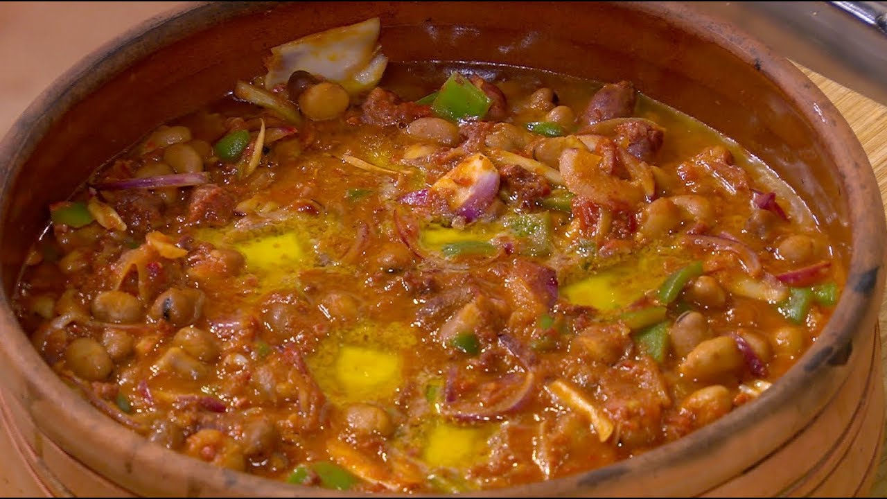 فول بالسجق | أميرة شنب