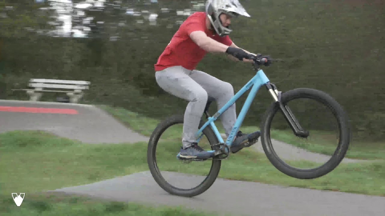 Velosolutions pumptrack instructie video