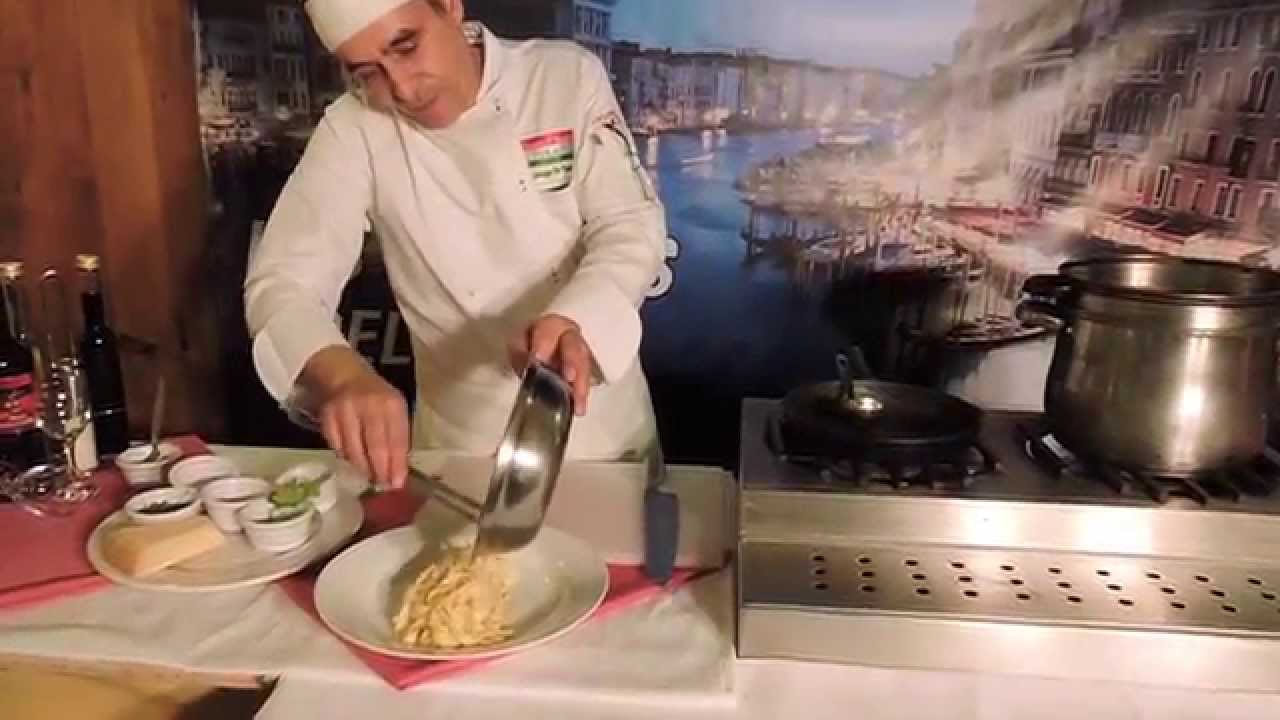 La original pasta Alfredo