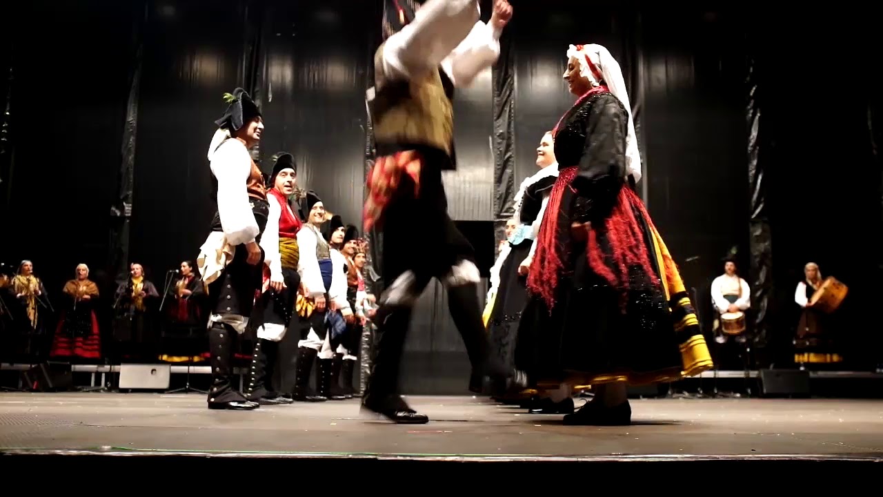 Brincadeira- Muiñeira e maneo de Bardáns (2013)