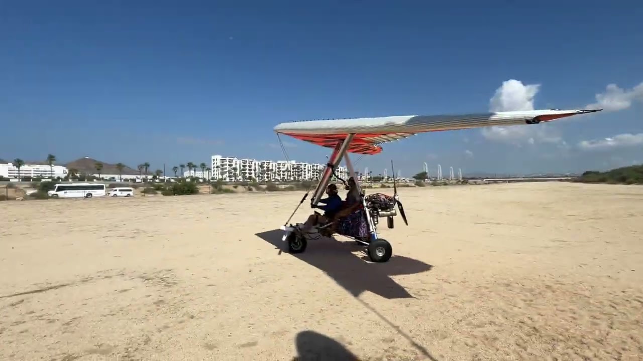 Cabo, en avion ultra ligero