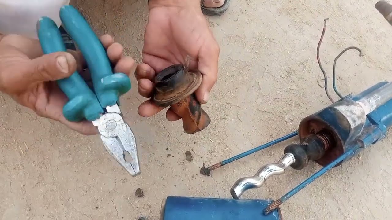 How to Fix DC Water Pump Worm | solar motor water pump repair | shahzad solar water pump repair