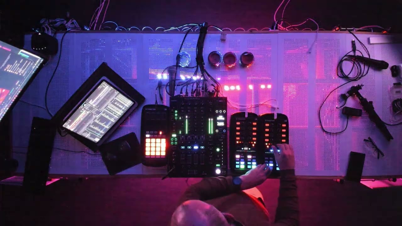 Looking for the Perfect Beat 202547