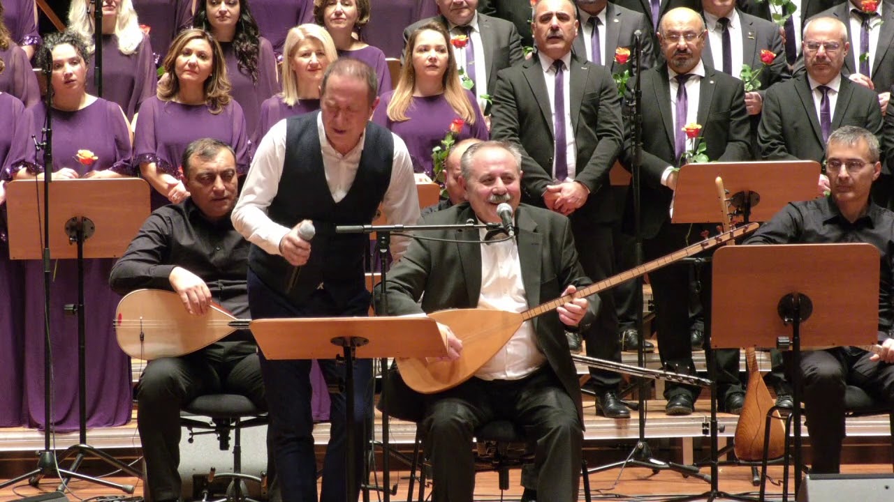 Kazım Birlik & Sümer Ezgü Düet - Bizim Elde Bahar Geldi