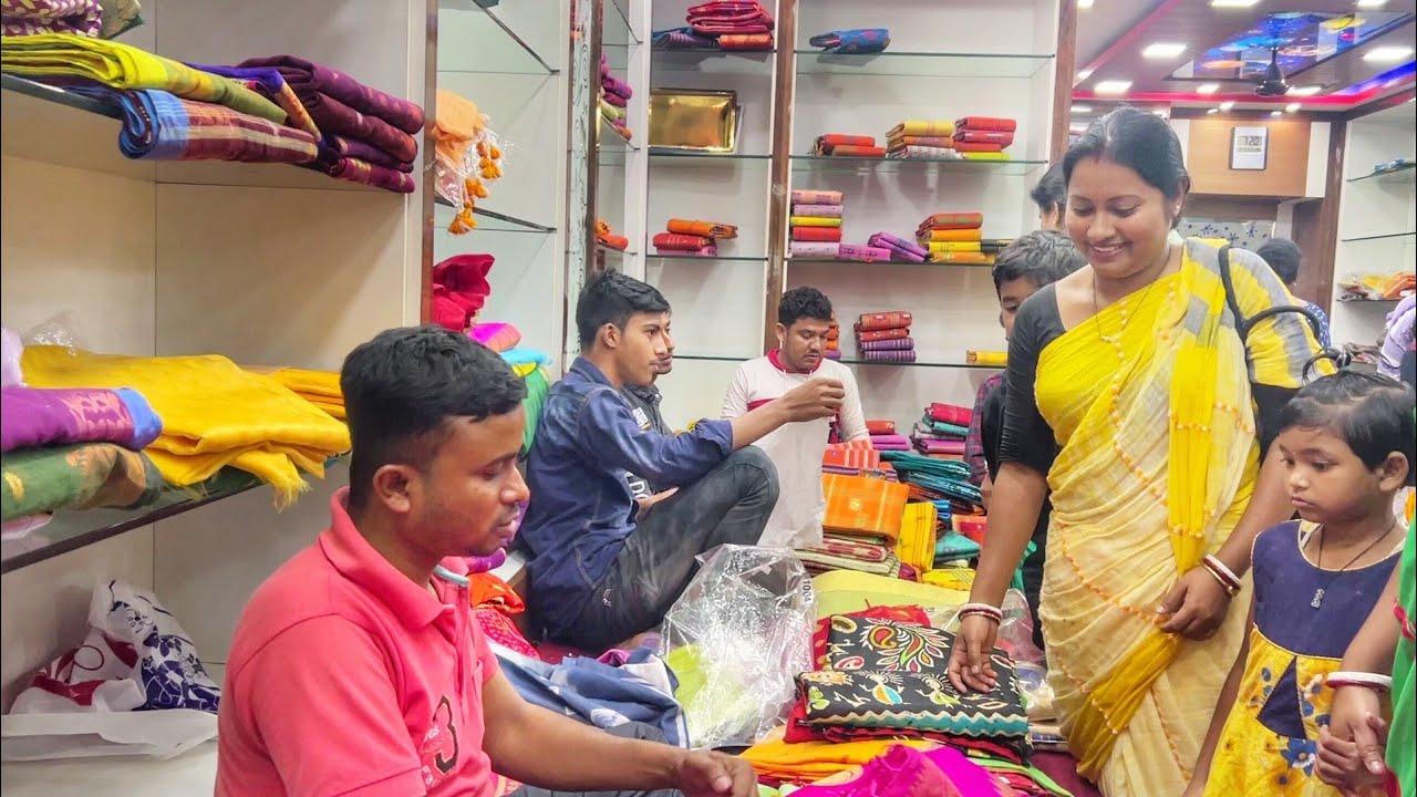 চৈত্রসেলে কমদাম পেয়ে বরকে না জানিয়েই অনেকগুলো শাড়ি কিনে নিলাম||popi kitchen vlog