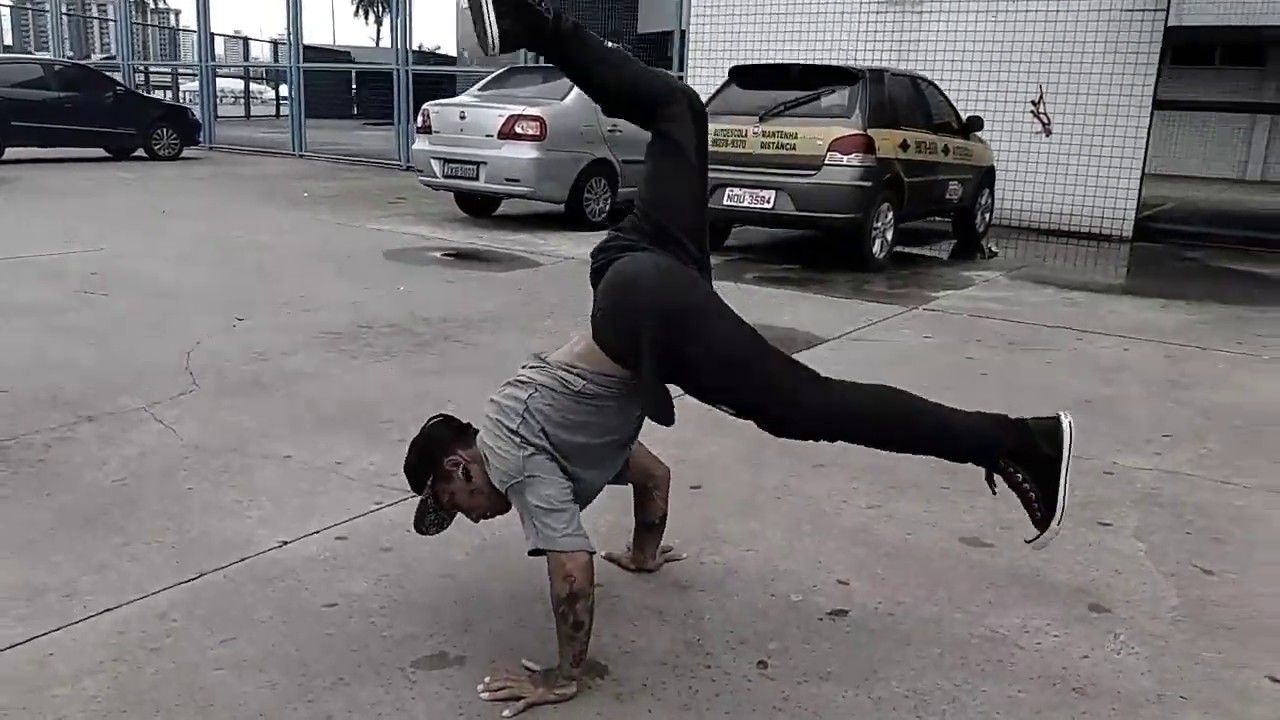 BBOY BOMBERMAN 2019