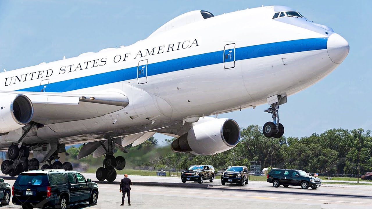 Inside US $250 Million Bunker Plane That Can Fly Non Stop for an Entire Week