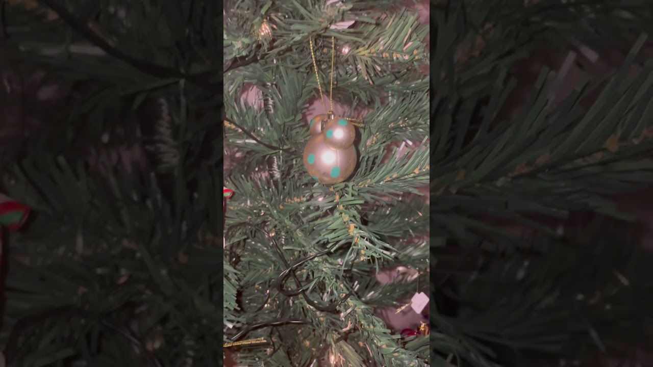 Рождественская елка Диснея | Уже вовсю чувствуется приближение Рождества 🎄 