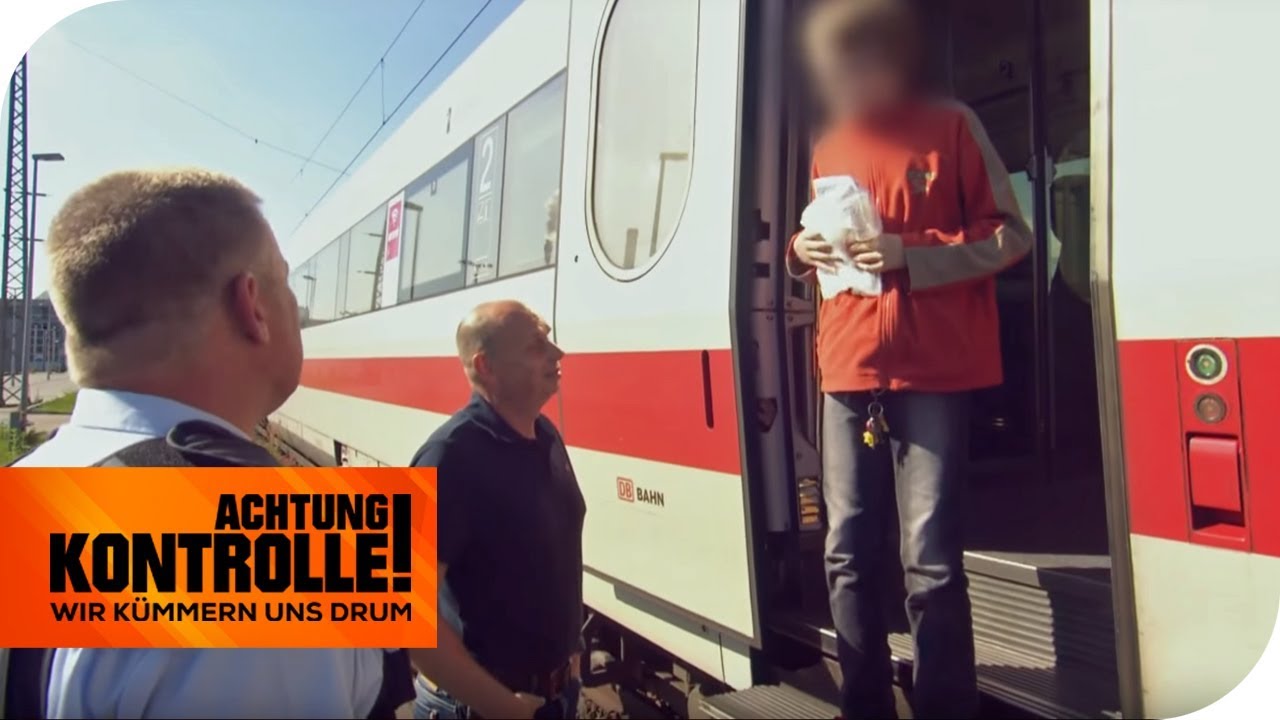 Ungewöhnlicher Einsatz: Warum ist der kleine Junge allein im Zug? | Achtung Kontrolle | kabel eins