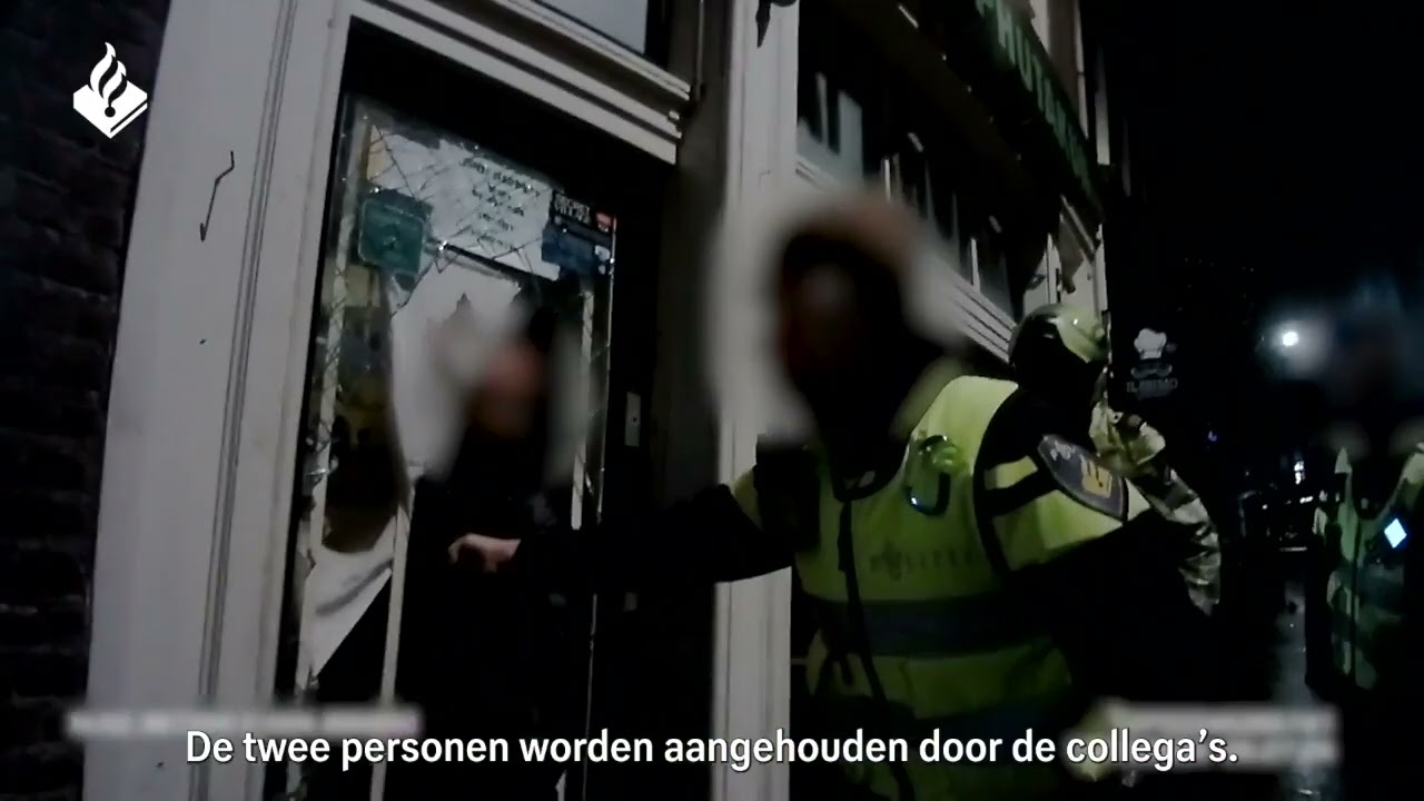 Bodycam: Inbrekers op heterdaad betrapt na tip voorbijgangers