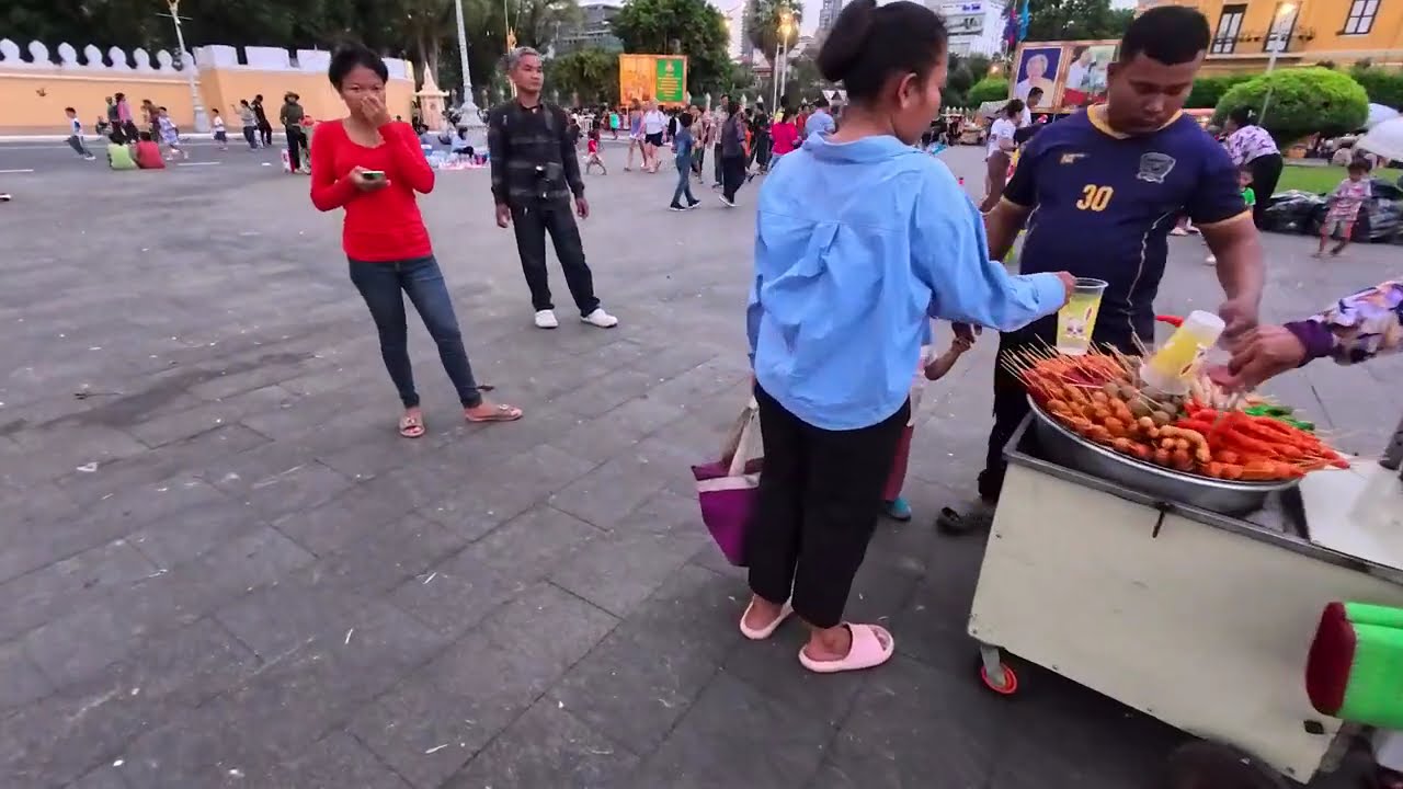 BEST Cambodian Street Food Tour! Phnom Penh City - Cambodia Food Market Collection 2026 #996
