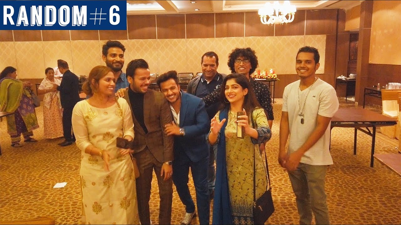 SHAHRUKH'S AD LAUNCH EVENT!!