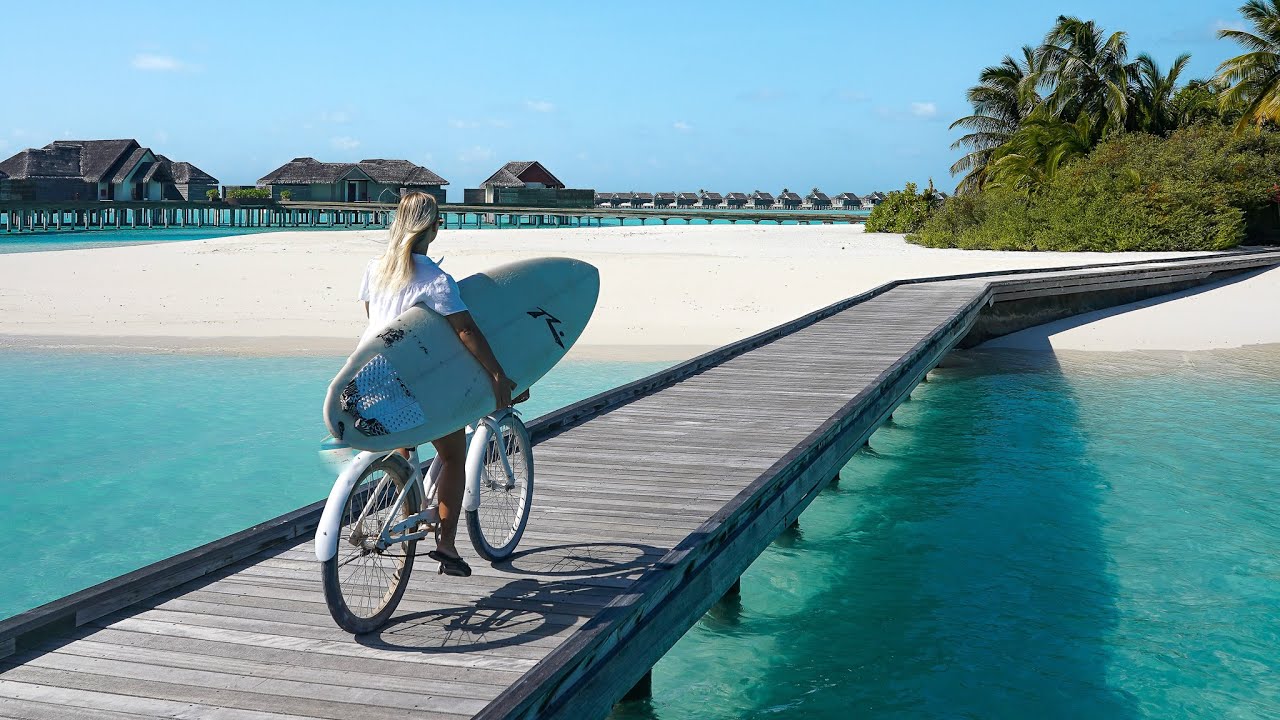 Surfing Maldives Niyama Private Islands
