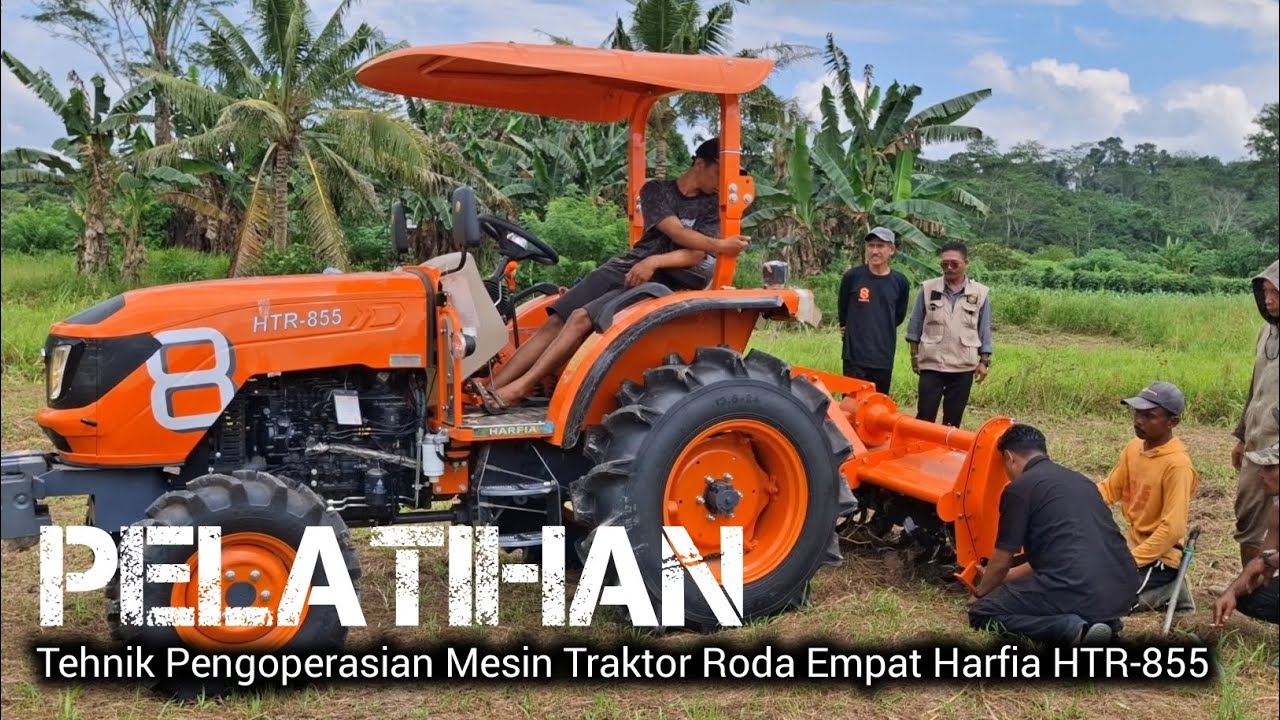 Tehnik Pengoperasian Mesin Traktor Roda Empat Harfia HTR-855
