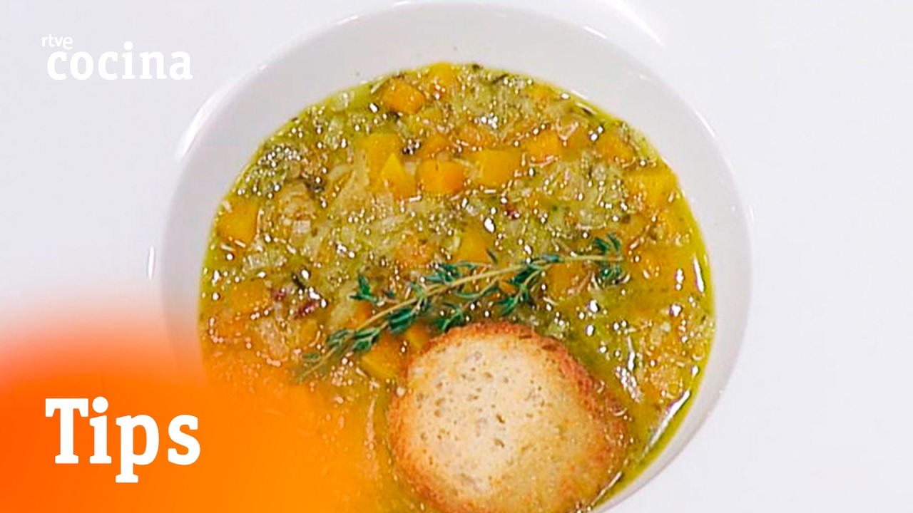 Sopa de calabaza al ajillo - Tips | RTVE Cocina
