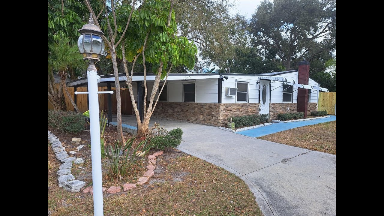1040 65th St. South PASADENA, FL 33707- 2br, 2ba home-fenced backyard-7 minutes beach -Owner Finance