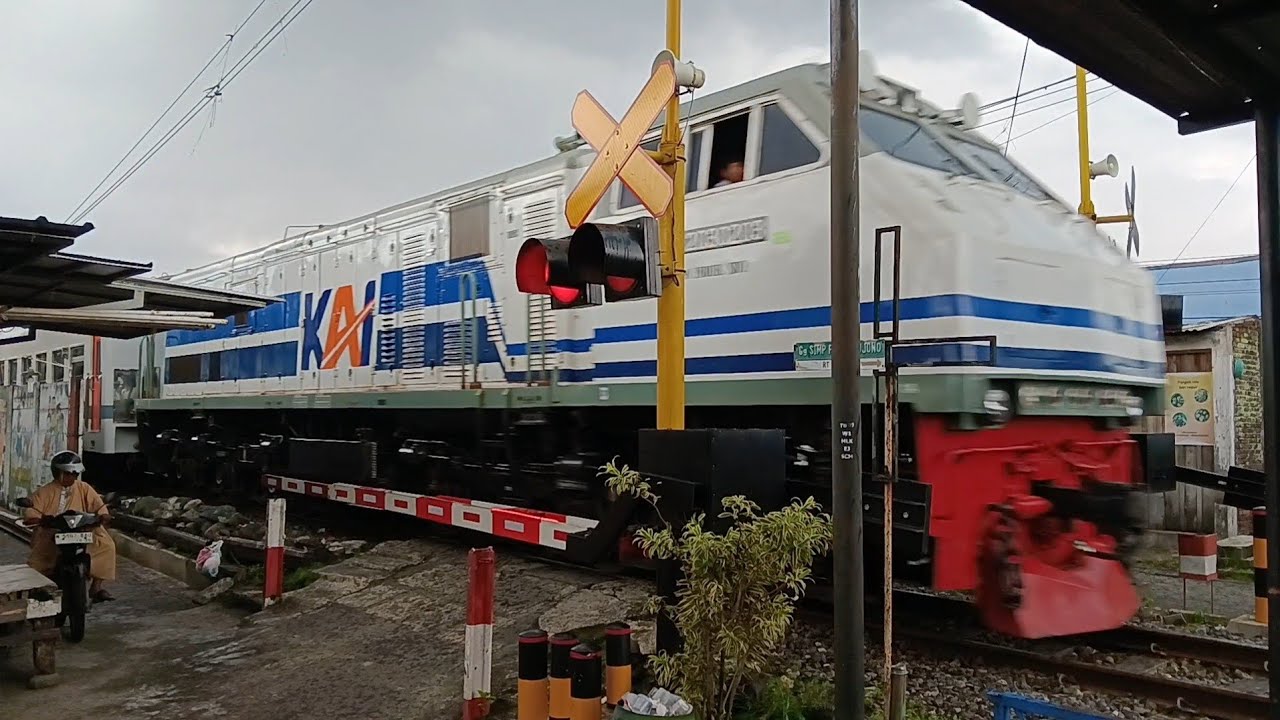SN Inspeksi Lintas | Penataran WnBo | Random 2 Perlintasan Kereta Api Stasiun Malang Kota Lama