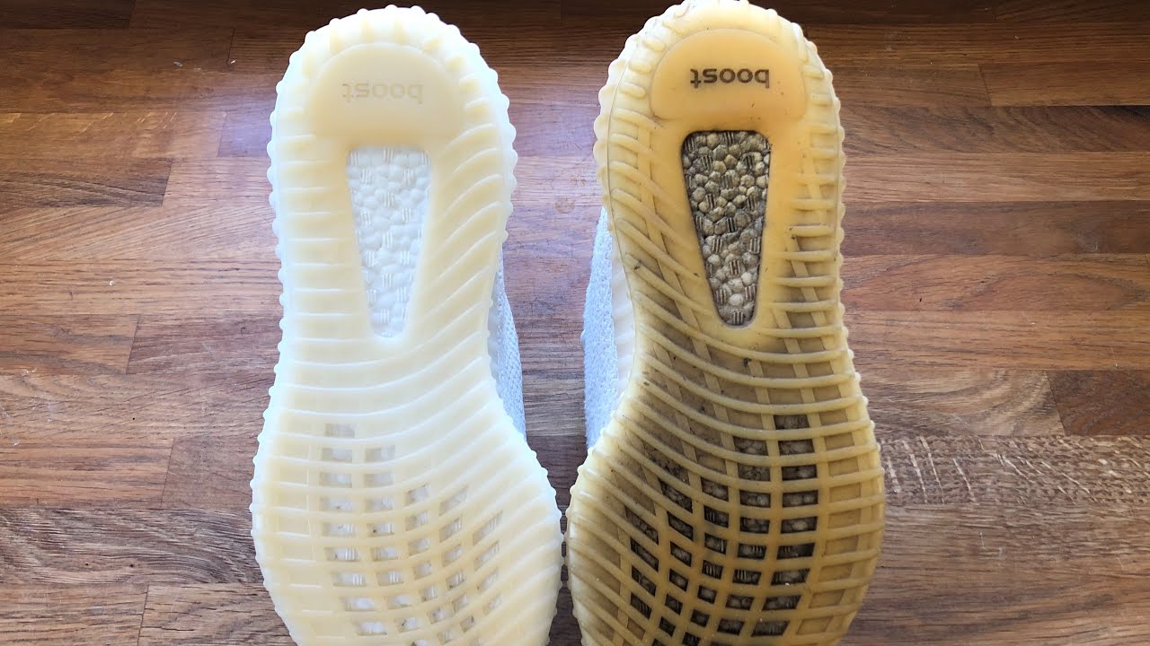 Sneaker outsole yellowing removal