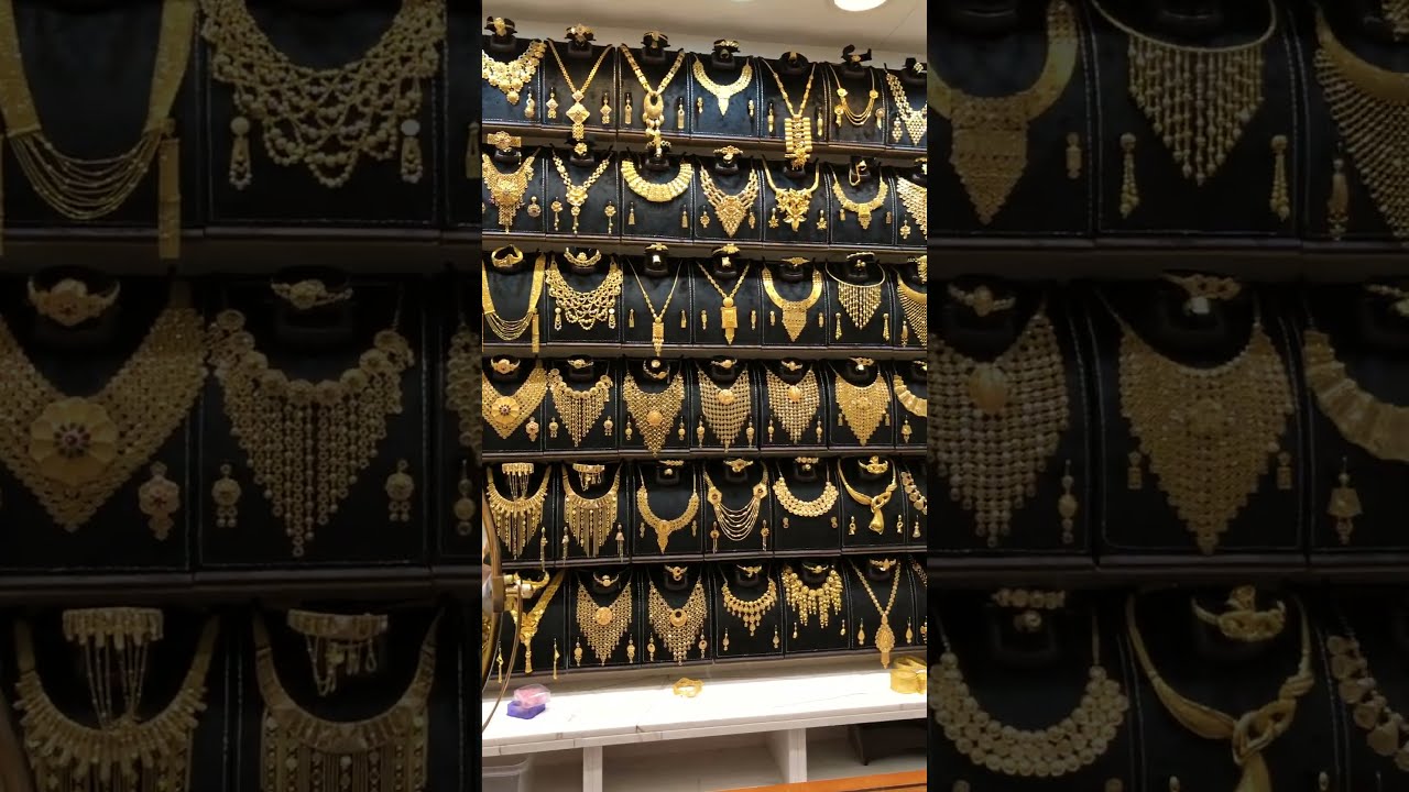 Shining Bright at Gold Souk Dubai #dubai #dubailife #dubaishort #goldsouk #goldshop #dubaicity