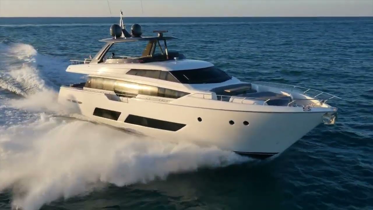 Ferretti Yachts 850 - NautiClass