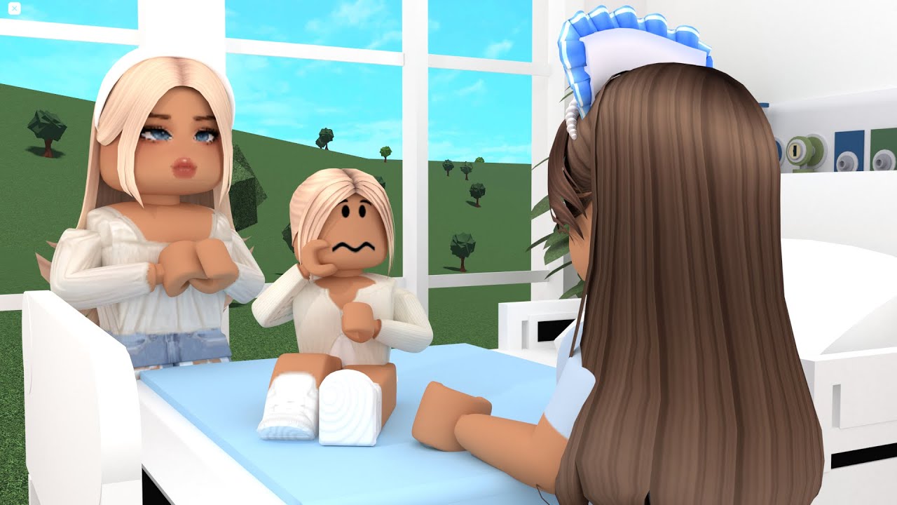 My Daughters has a ALLERGIC REACTION *EMERGENCY TRIP TO HOSPITAL* Bloxburg roleplay *WITH VOICES*