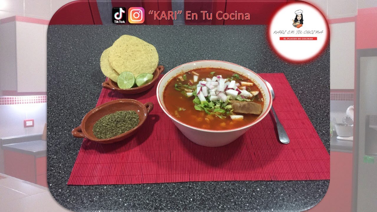 Pozole Rojo con Cerdo "KARI"
