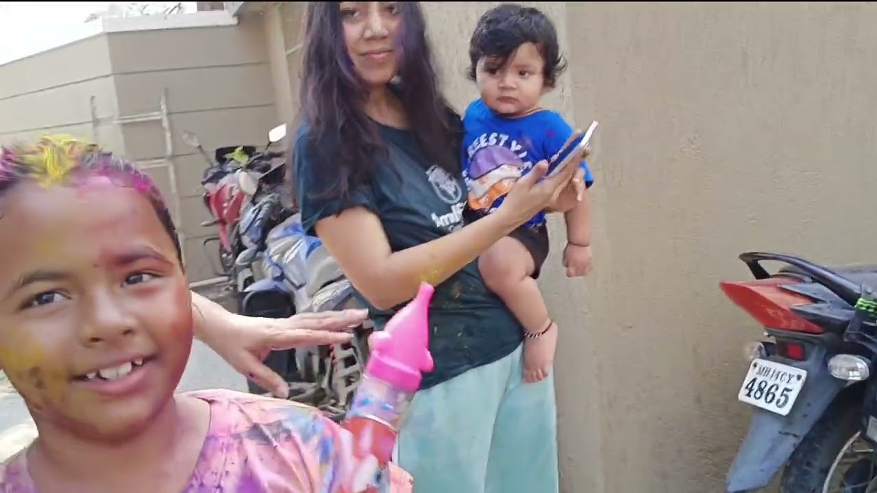 2025 holi