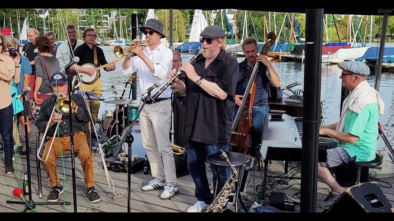 Am Sonntag will mein Süßer mit mir segeln geh'n  -  Jazzwalk Hamburg 2023