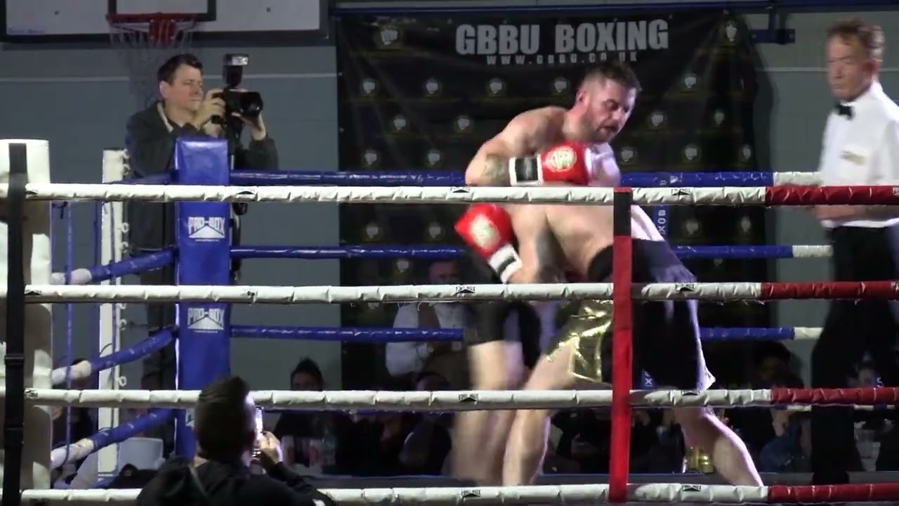 MVI 1293 GBBU Michael Hayes v Callum Anthony 16-12-23