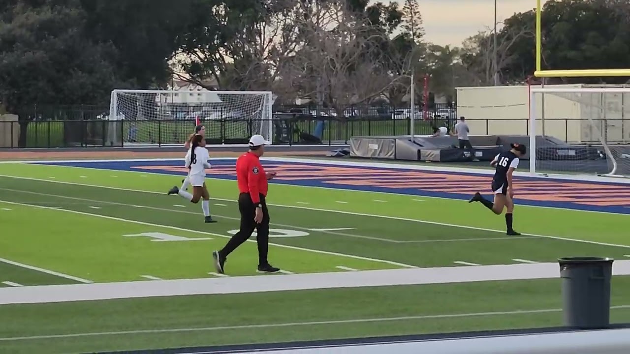 El Modena JV Soccer Vs Cypress 2nd 1/2 Jan 27 2026 
