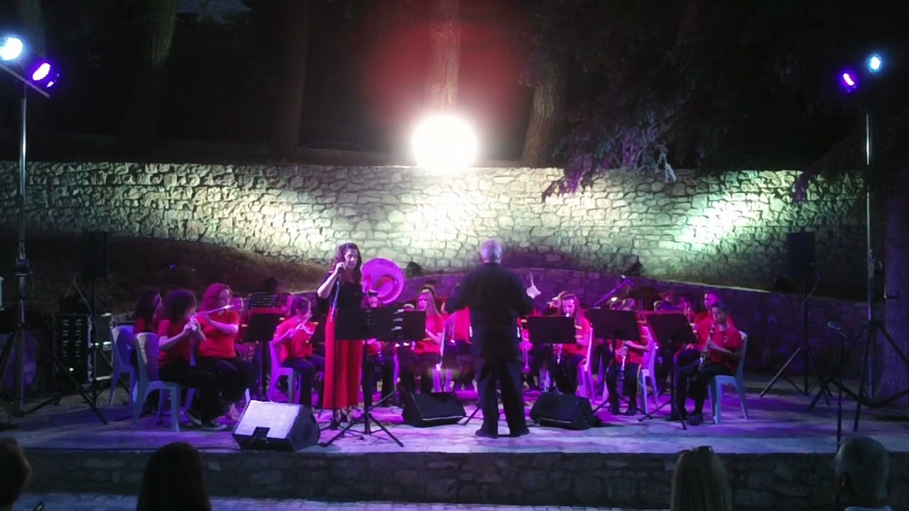 Φιλαρμονική Δήμου  Καλαβρύτων & Μαρία Ρούτση  -Canzone Arrabbiata