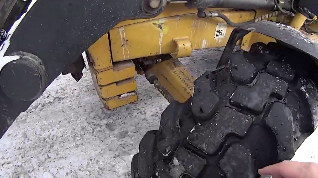 Бескамерная шина или с камерой? На какой  лучше работать? Экскаватор-погрузчик.