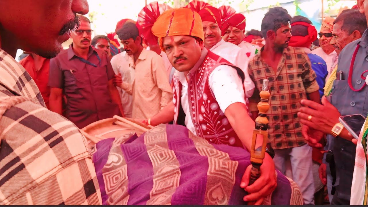 Alirajpur Bhangoriya mela!! मुकेश पटेल धूम मचाते हुवे Alirarajpur bhangoriya hat