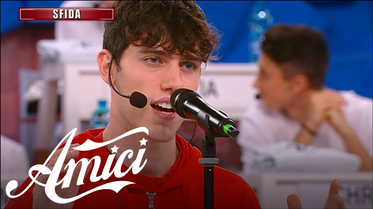 Amici 21 - Niccolò - Pastello bianco - Sfida