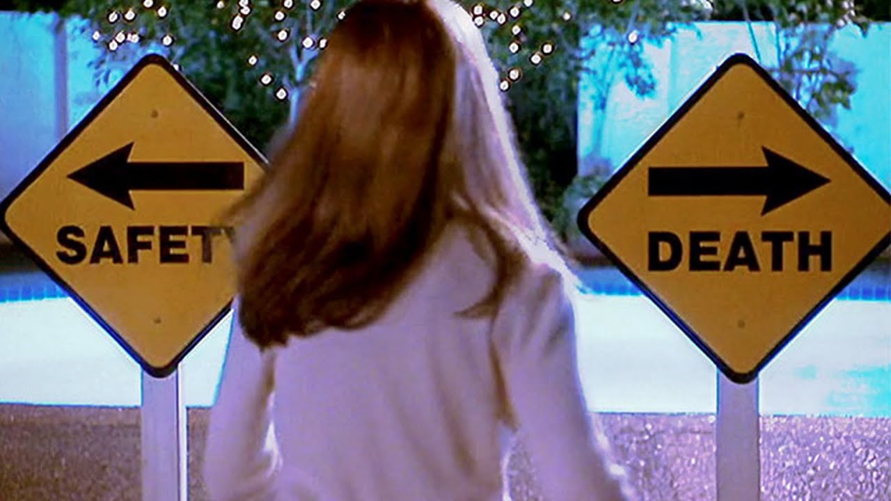 ГЛУПЫЕ тропы из фильмов ужасов