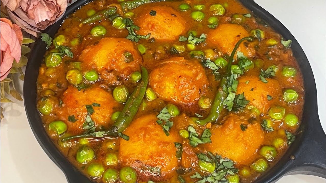 Aloo Matar Curry Recipe | अगर आलू मटर की सब्ज़ी इस तरह से बनाएगें तो खाते ही रह जायेगें 
