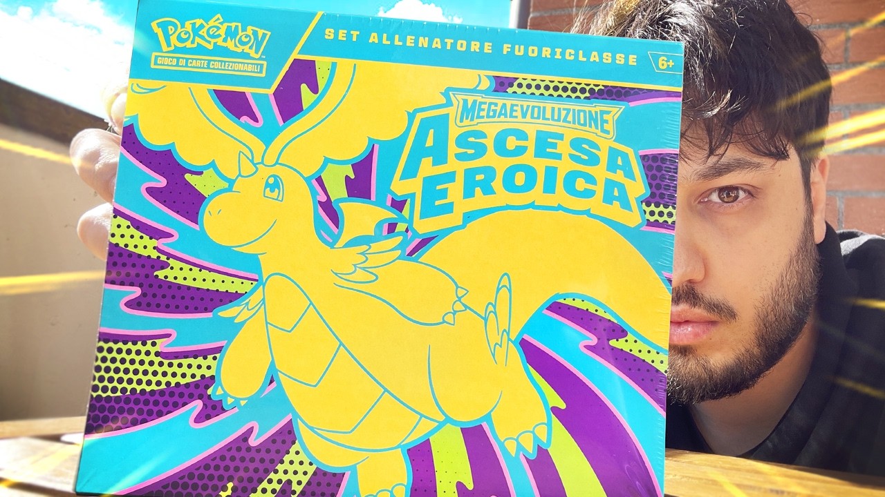 APRO il SET ALLENATORE FUORICLASSE di Pokémon ASCESA EROICA