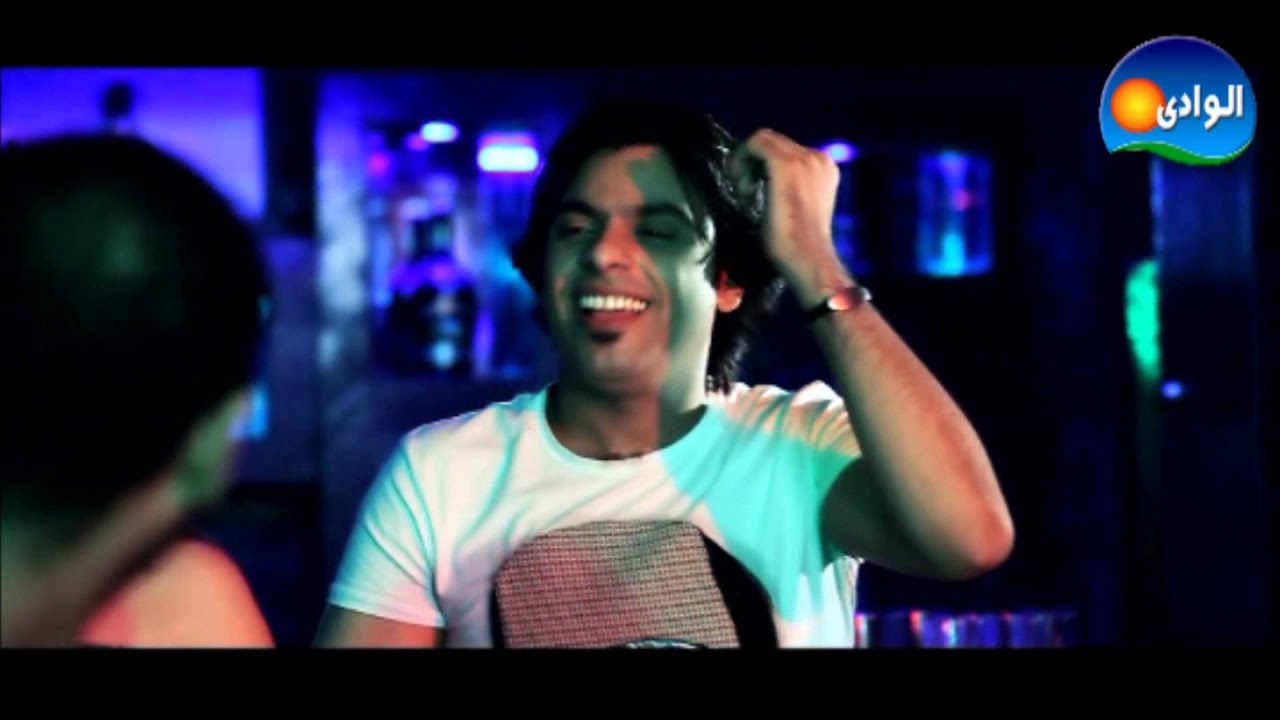 Ahmed Salah - Hamout W Akalemak / أحمد صلاح - هموت واكلمك