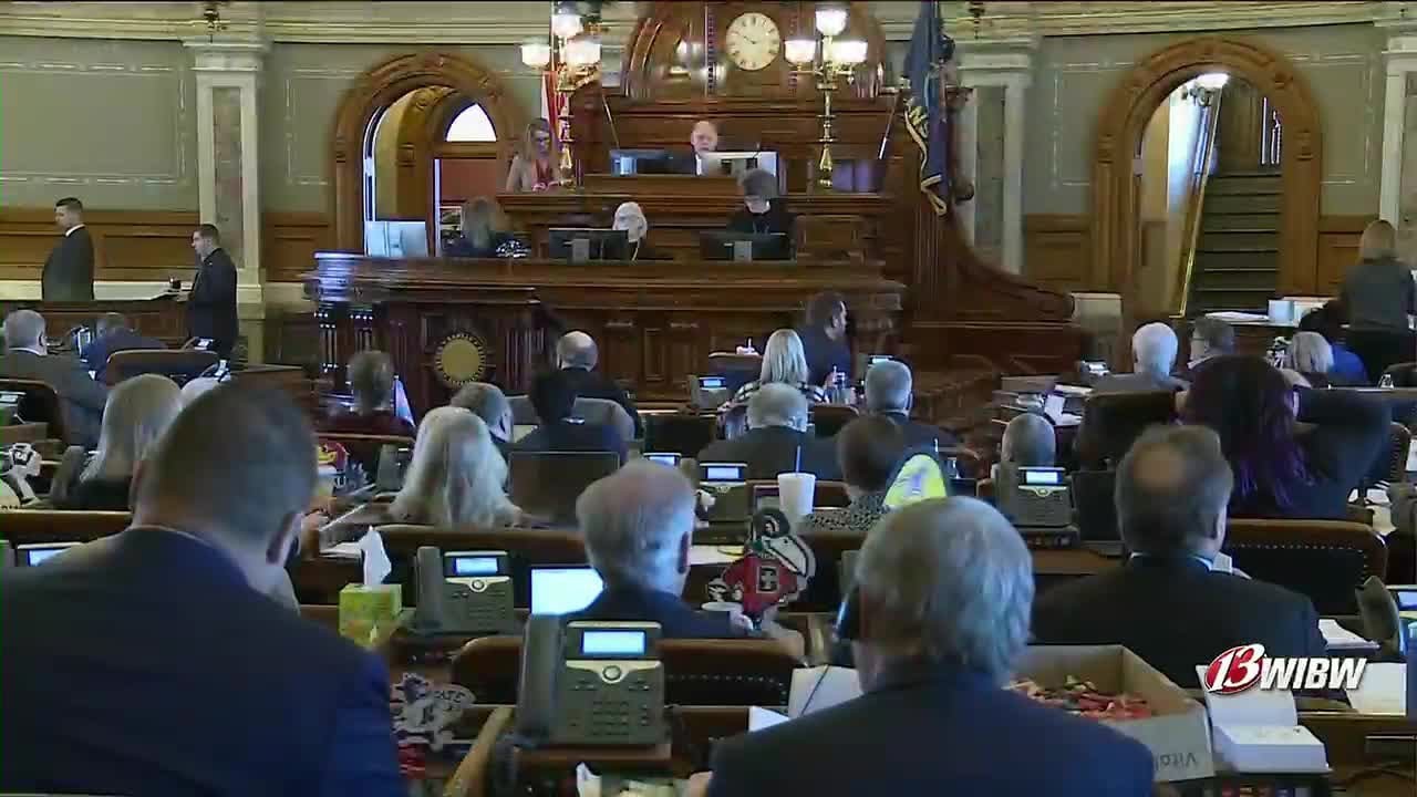 Kansas House overrides governor’s veto of ‘bathroom bill’ on Wednesday