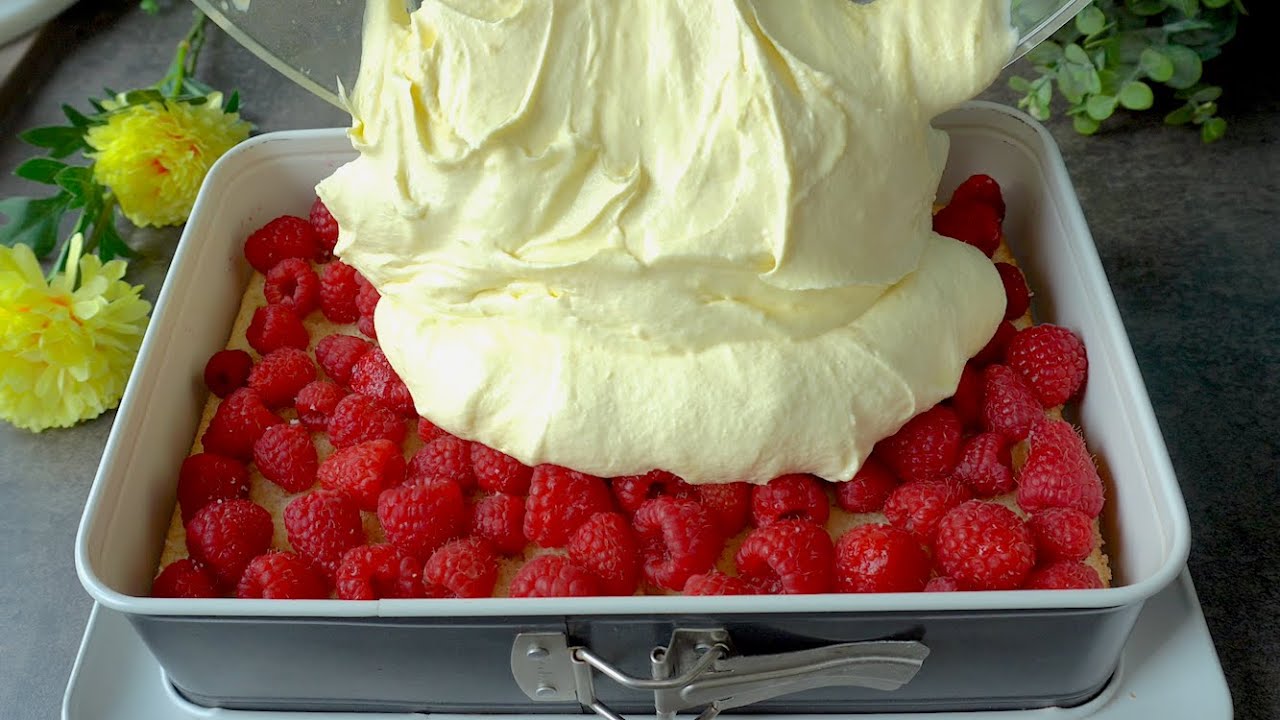 Простой торт за 15 минут! Самый известный рецепт с малиной! Быстро и вкусно.