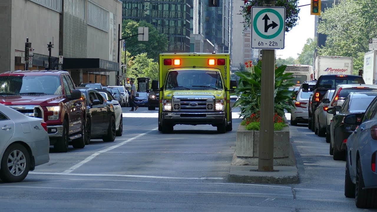 MONTREAL AMBULANCES URGENCES-SANTÉ / EMS / RESPONDING / ÉTÉ-SUMMER 2019 / BEST 19X