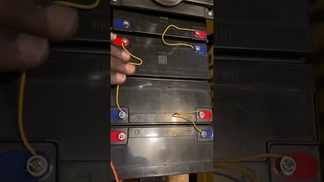Electric scooter battery connection/wiring