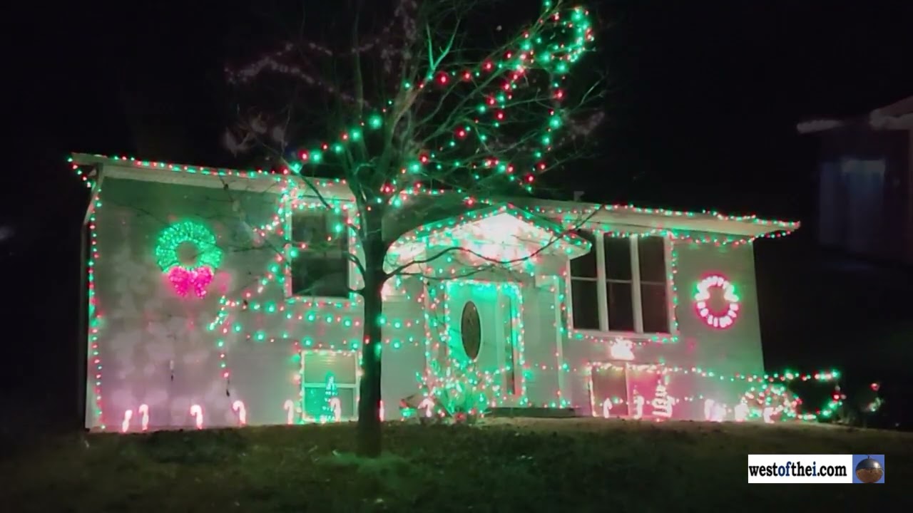 2023 Paddock Lake Decoration Contest winner