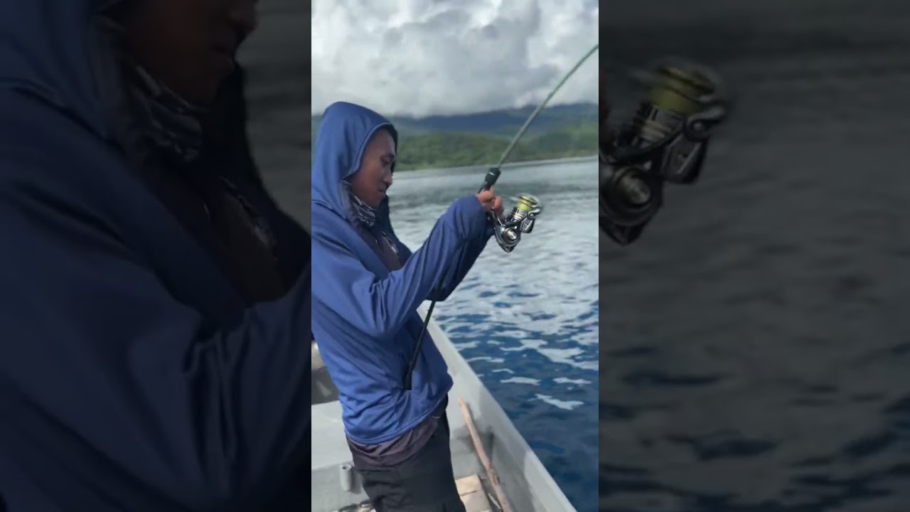 Mencoba jigging di kepulauan raja ampat. Pemancing pemula