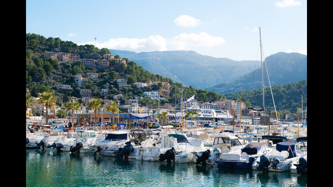 trailer sailer yacht boats tour summer