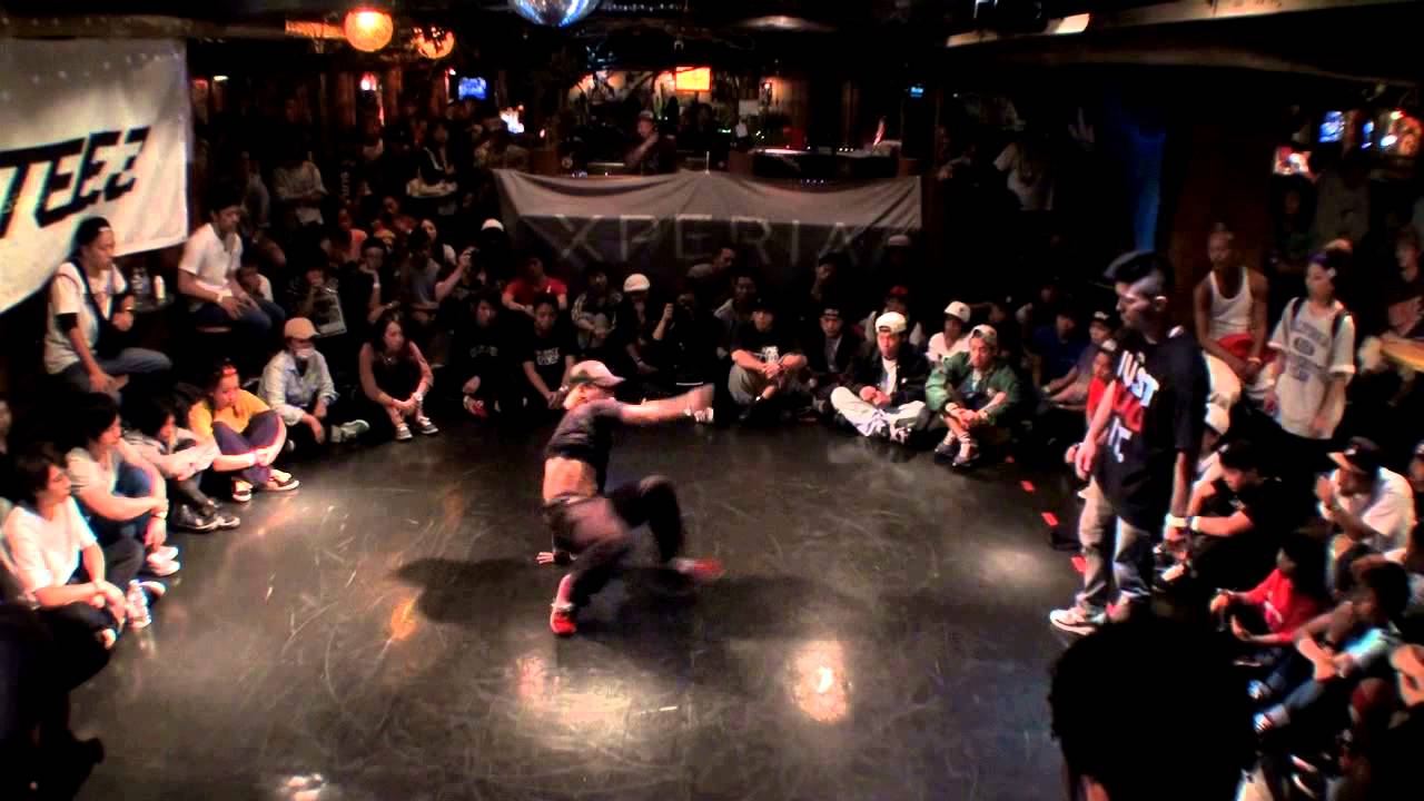 jyunki(Def Clan) vs WAtchmen(CofrrShop) DANCE@LIVE 2014 KYUSHU 4STYLE BREAK【FINAL】